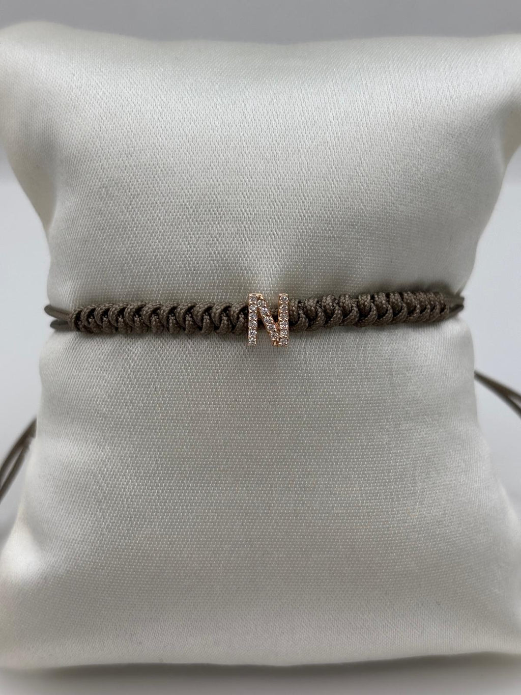 Bracciale cordino con lettera N