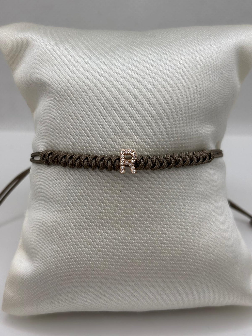 Bracciale cordino con lettera R