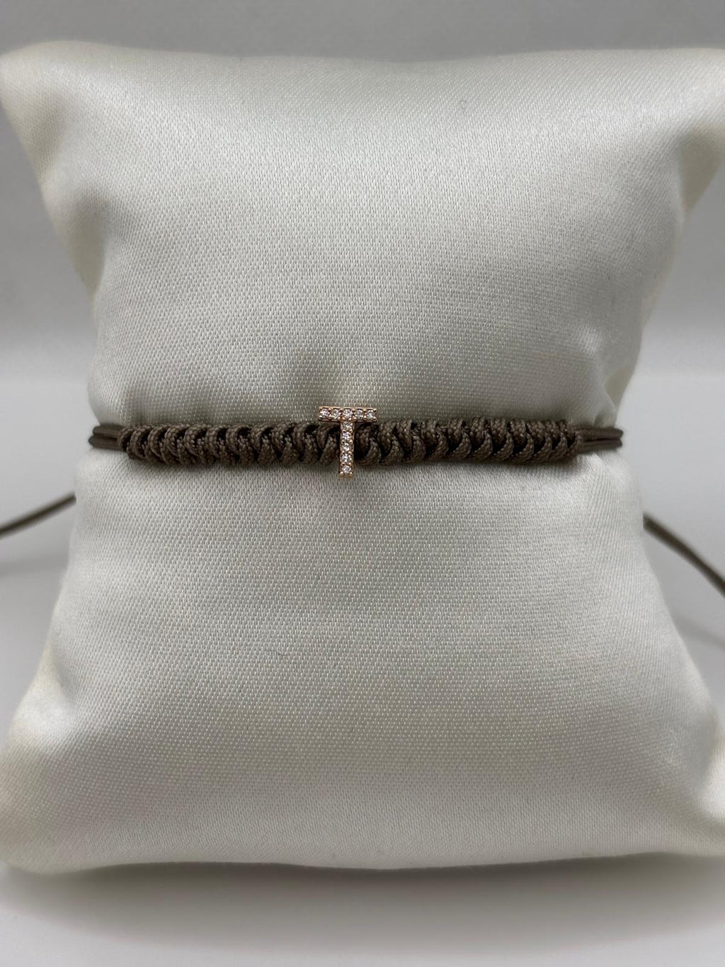 Bracciale cordino con lettera T